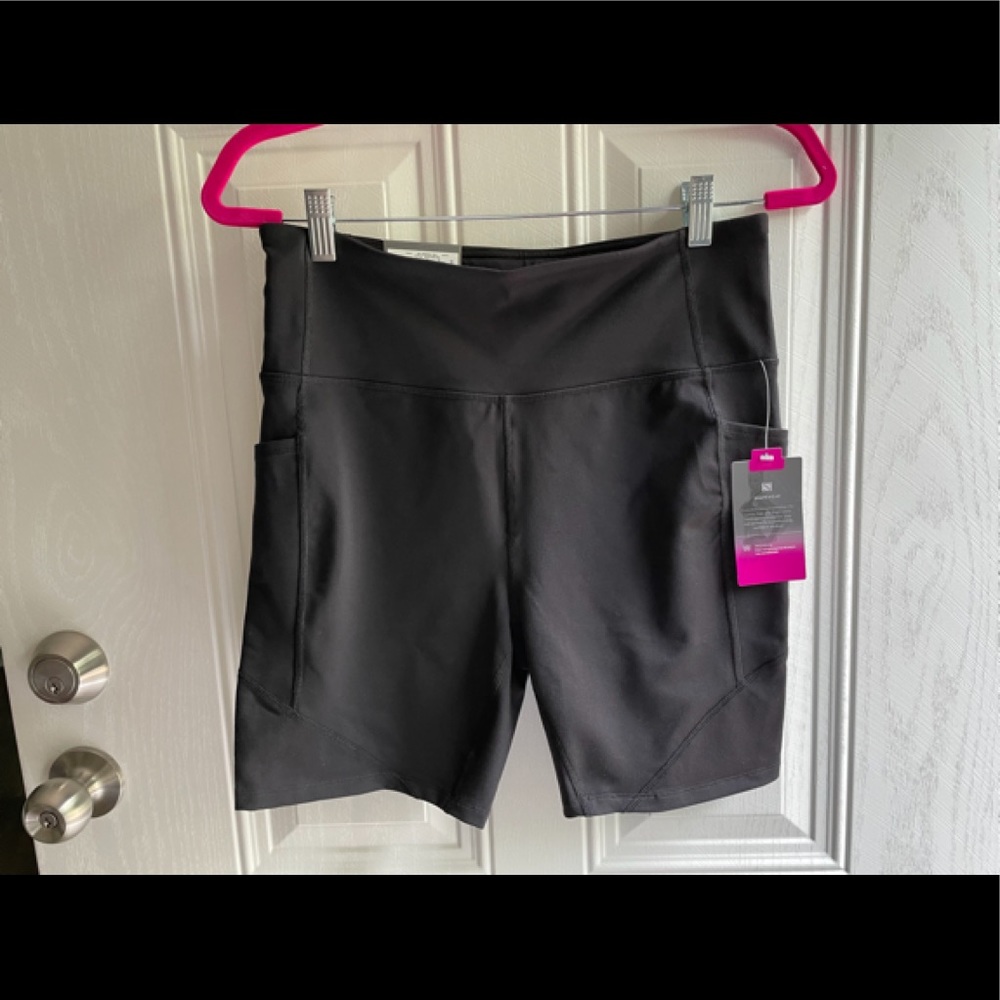 Womens Tek Gear High Rise Short Black Size Large Brand New With Drytek